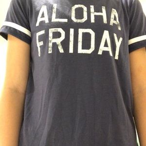 I am selling a comfy T-shirt